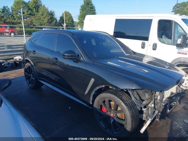 SADCZ2EE1KA607304 Jaguar F-pace Svr