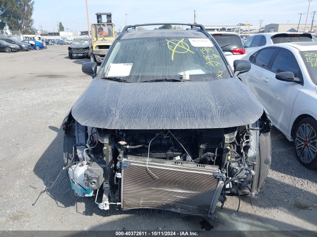 Toyota RAV4 LE 2019 JTMH1RFV6KJ007653 Image 13