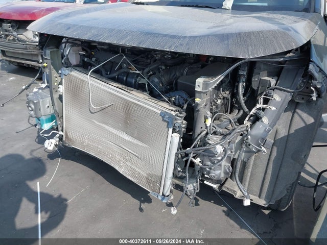 Toyota RAV4 LE 2019 JTMH1RFV6KJ007653 Image 18