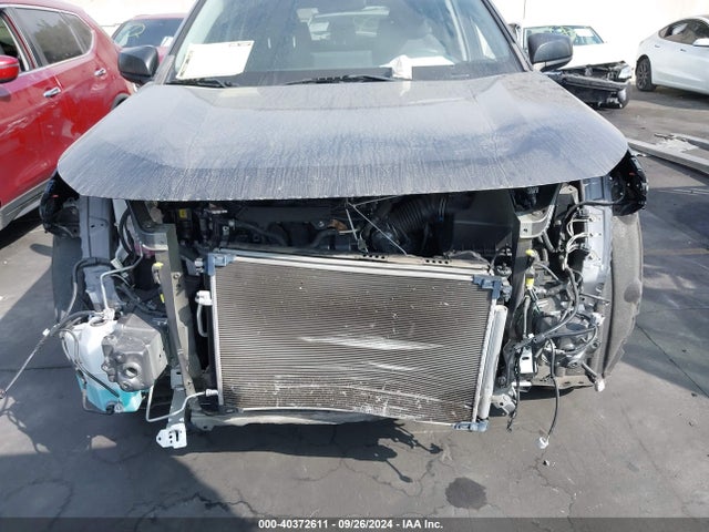 Toyota RAV4 LE 2019 JTMH1RFV6KJ007653 Image 6