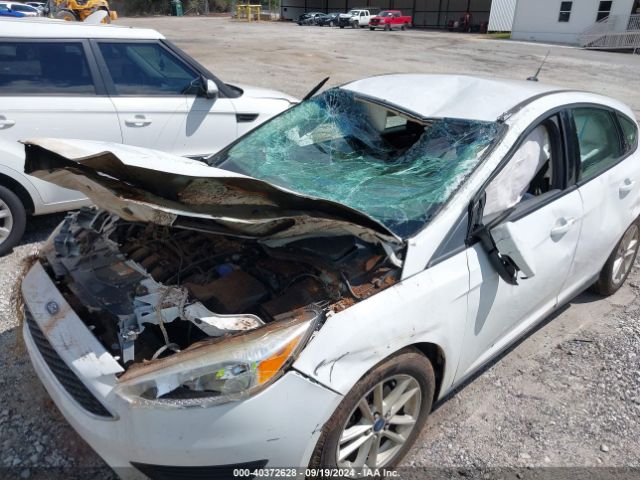 1FADP3K22GL268706 Ford FOCUS SE