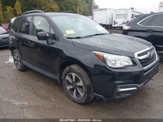 Subaru Forester 2.5i Premium 2017 JF2SJAECXHH408745 Image 1