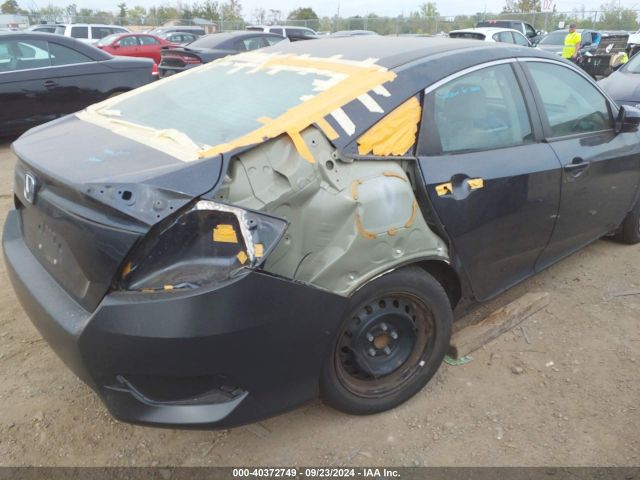 19XFC2F52JE009551 Honda Civic Lx
