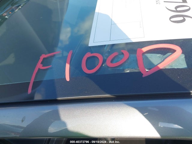 2010 JAGUAR XF SAJWA0HE3AMR74266 Photo 5