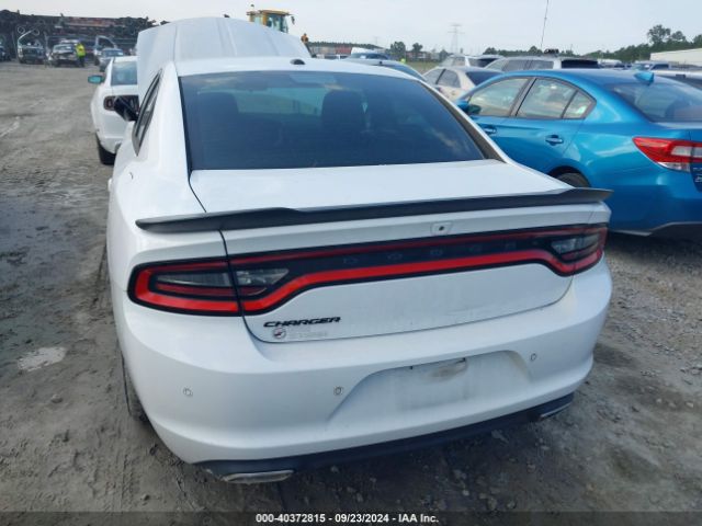 2C3CDXBG8LH237795 Dodge Charger Sxt Rwd