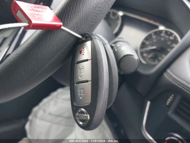 JN8AT3AA0MW003542 Nissan Rogue S Fwd