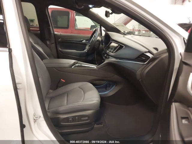 5GAEVAKW7PJ224922 Buick Enclave Essence Awd