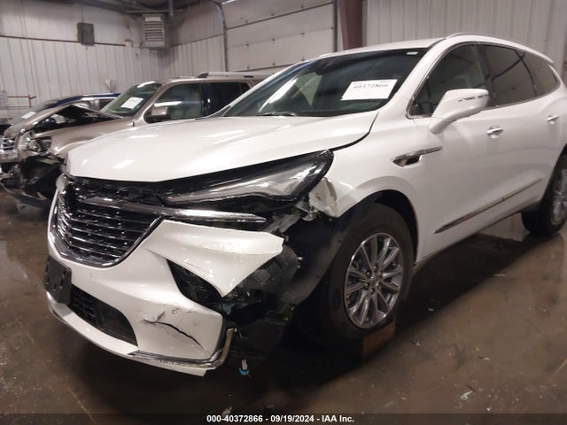 5GAEVAKW7PJ224922 Buick Enclave Essence Awd
