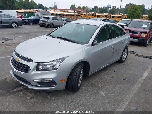 Chevrolet Cruze 1lt Auto 2015 1G1PC5SB4F7300621 Image 2