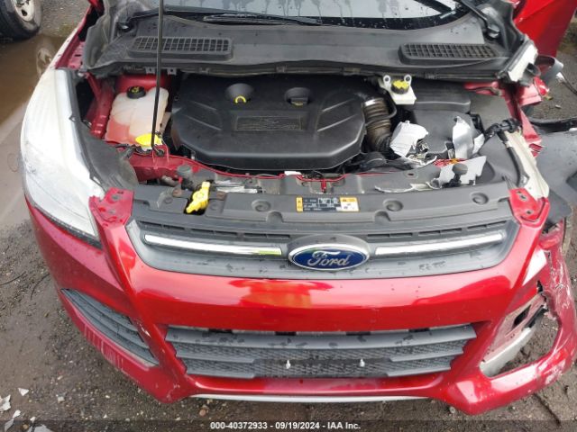 1FMCU9G90FUB70172 Ford ESCAPE SE