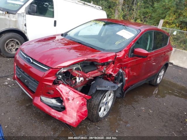 1FMCU9G90FUB70172 Ford ESCAPE SE
