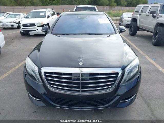WDDUG8FB8EA049765 Mercedes-Benz S 550 4matic
