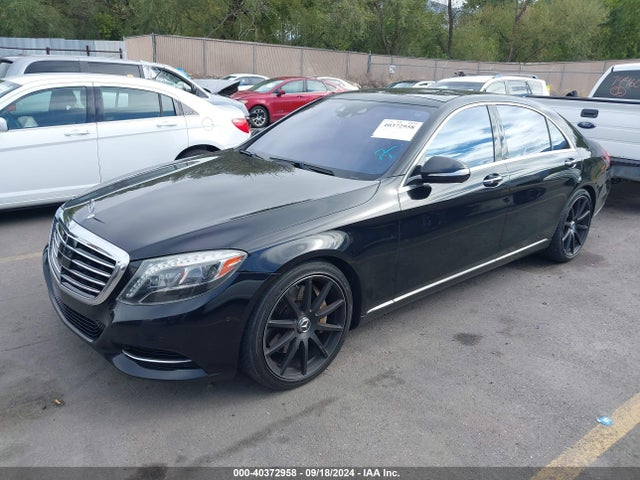 WDDUG8FB8EA049765 Mercedes-Benz S 550 4matic