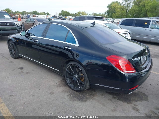 WDDUG8FB8EA049765 Mercedes-Benz S 550 4matic