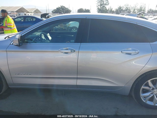 Chevrolet IMPALA 1LT 2017 2G1105SA4H9168029 Image 15