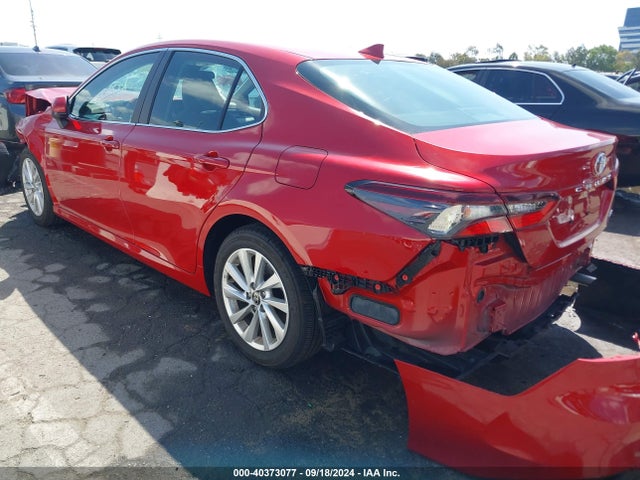 Toyota CAMRY LE 2023 4T1C11AK4PU130944 Image 3