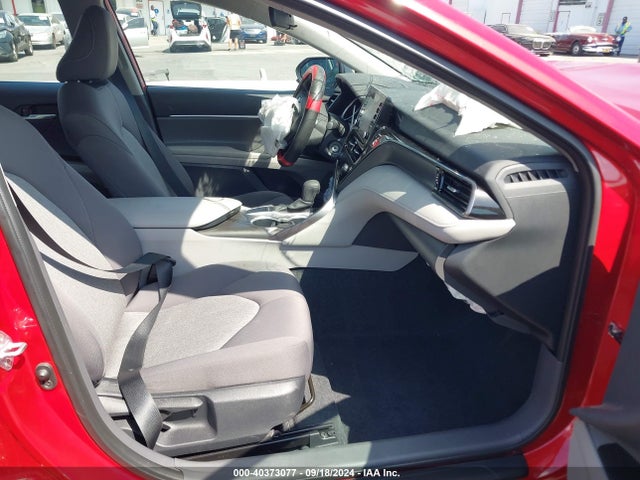 Toyota CAMRY LE 2023 4T1C11AK4PU130944 Image 5