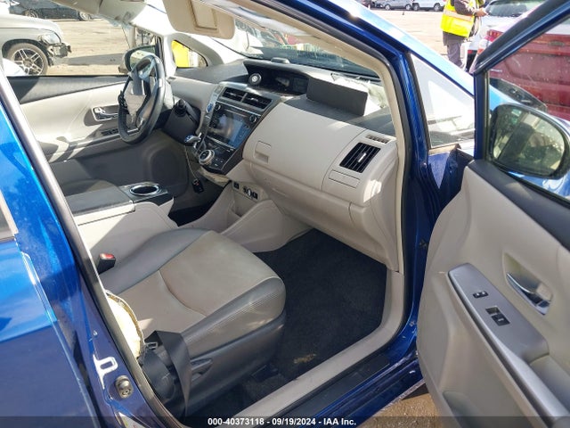 Toyota Prius V Four 2016 JTDZN3EU8GJ044483 Image 5