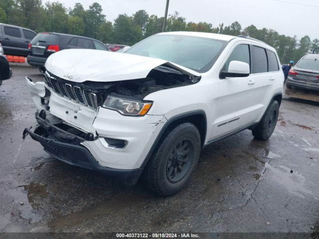1C4RJEAG9HC893129 Jeep Grand Cherokee Laredo 4x2