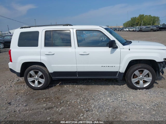 1C4NJRFB5FD155581 Jeep Patriot Latitude