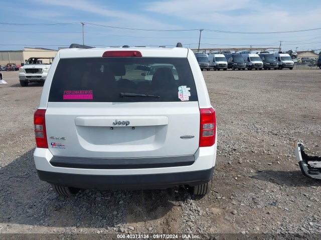 1C4NJRFB5FD155581 Jeep Patriot Latitude