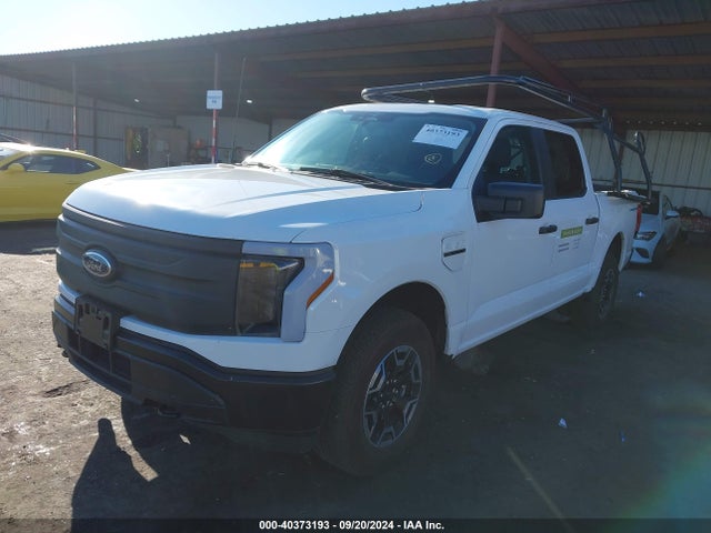 Ford F-150 Lightning Pro 2023 1FT6W1EV6PWG31765 Image 2