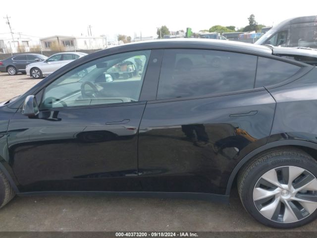 7SAYGDEEXNF444878 Tesla Model Y Long Range Dual Motor All-wheel Drive