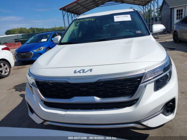 KNDERCAA6N7295897 KIA SELTOS EX