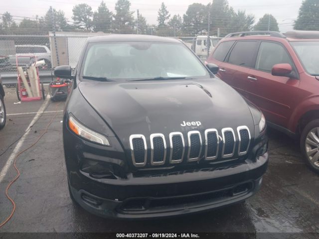 1C4PJLAB5HW669533 Jeep Cherokee Sport Fwd