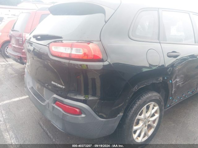1C4PJLAB5HW669533 Jeep Cherokee Sport Fwd