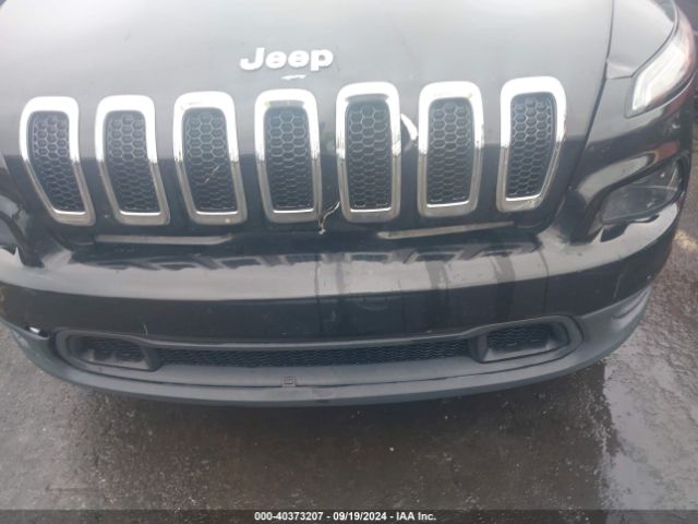 1C4PJLAB5HW669533 Jeep Cherokee Sport Fwd