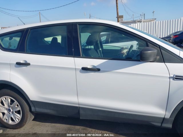 1FMCU0F73EUD31902 Ford ESCAPE S