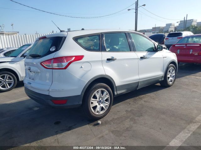 1FMCU0F73EUD31902 Ford ESCAPE S