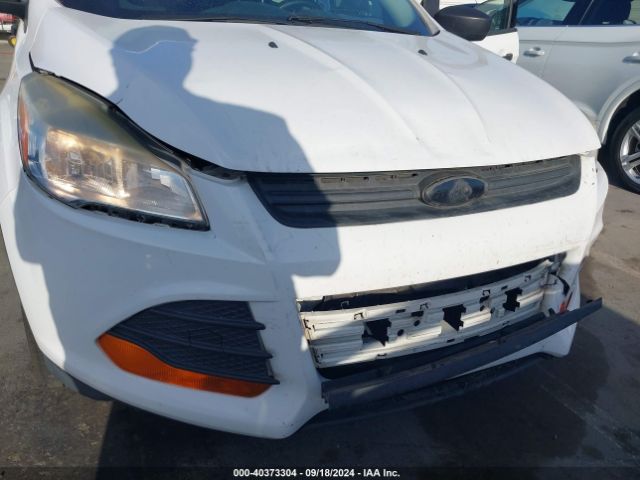 1FMCU0F73EUD31902 Ford ESCAPE S