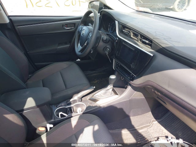 Toyota COROLLA LE 2019 2T1BURHE1KC130072 Image 5