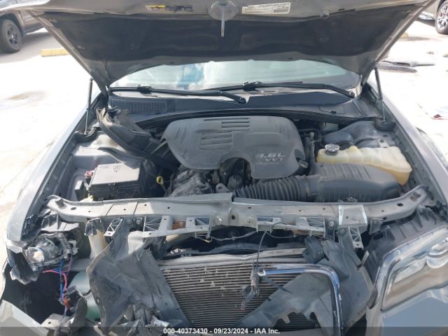 2C3CCABG5JH203908 Chrysler 300 300s