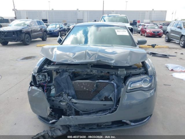 2C3CCABG5JH203908 Chrysler 300 300s