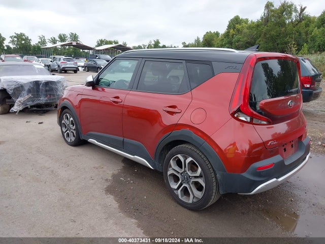KIA Soul X-line 2021 KNDJ23AU1M7126527 Image 3