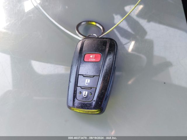 NMTKHMBX3JR003619 Toyota C-hr Xle Premium