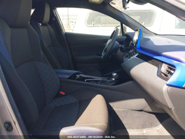 JTNKHMBX3L1077717 Toyota C-HR XLE
