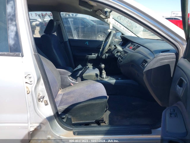2003 MITSUBISHI LANCER JA3AJ86E43U070521 Photo 4