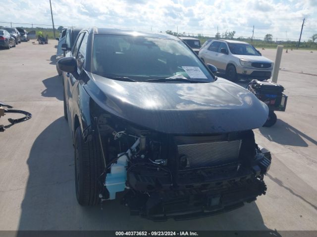 5N1BT3BA7RC735721 Nissan Rogue Sv Fwd