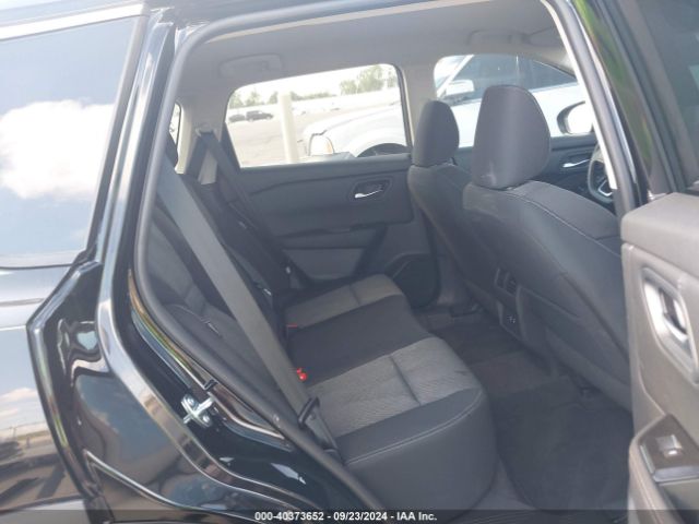 5N1BT3BA7RC735721 Nissan Rogue Sv Fwd