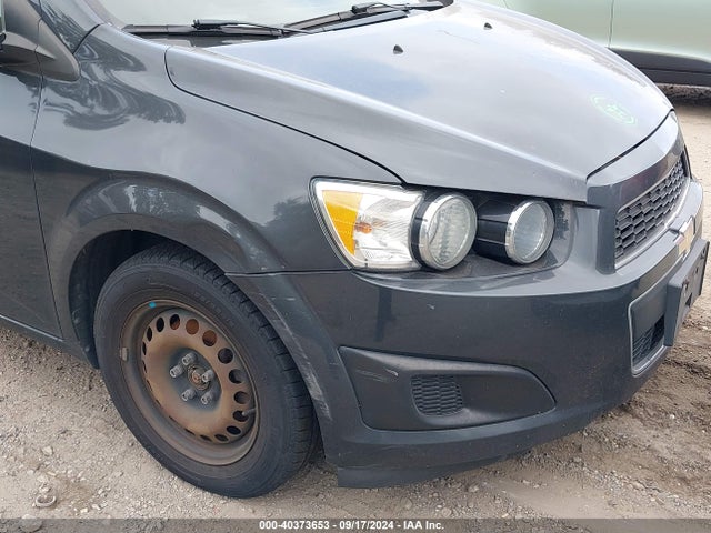 Chevrolet Sonic Ls Manual 2014 1G1JB6SH1E4156433 Image 12