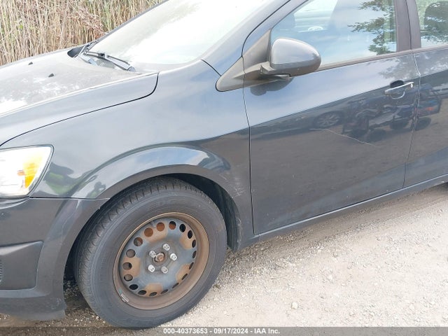 Chevrolet Sonic Ls Manual 2014 1G1JB6SH1E4156433 Image 6