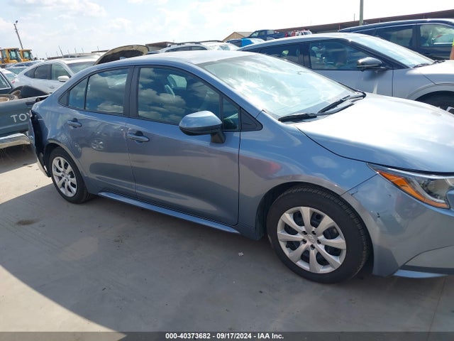 Toyota COROLLA LE 2022 5YFEPMAE9NP342188 Image 13