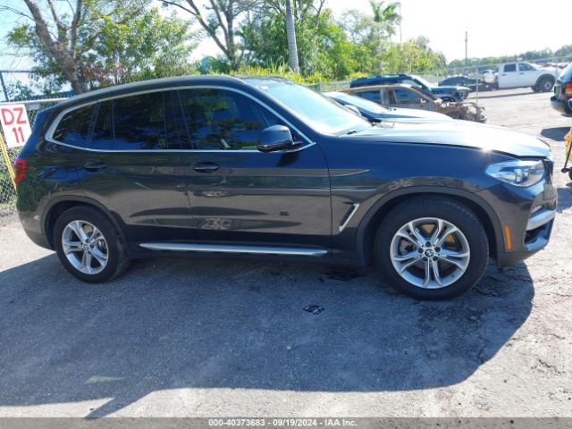 5UXTR7C59KLF25354 BMW X3 Sdrive30i