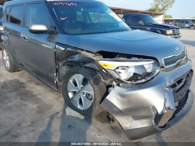 KNDJN2A28F7175565 KIA Soul