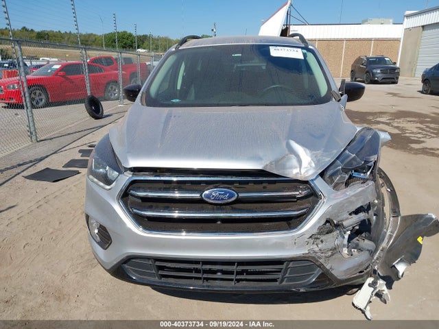 1FMCU9GD9JUB54632 Ford ESCAPE SE
