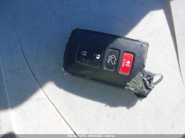 Toyota Highlander Limited Platinum 2018 5TDDZRFH1JS832809 Image 11